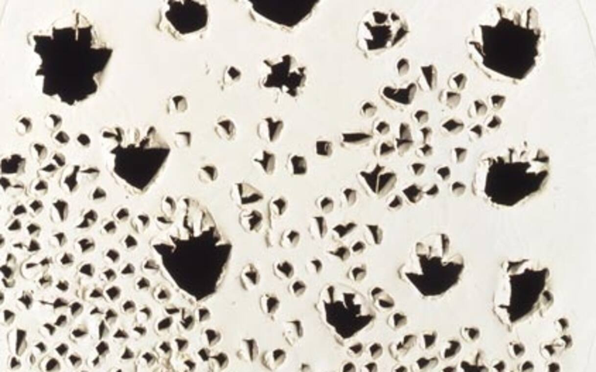 Lucio Fontana, il dipinto La fine di Dio all'asta a New York il 15 ...
