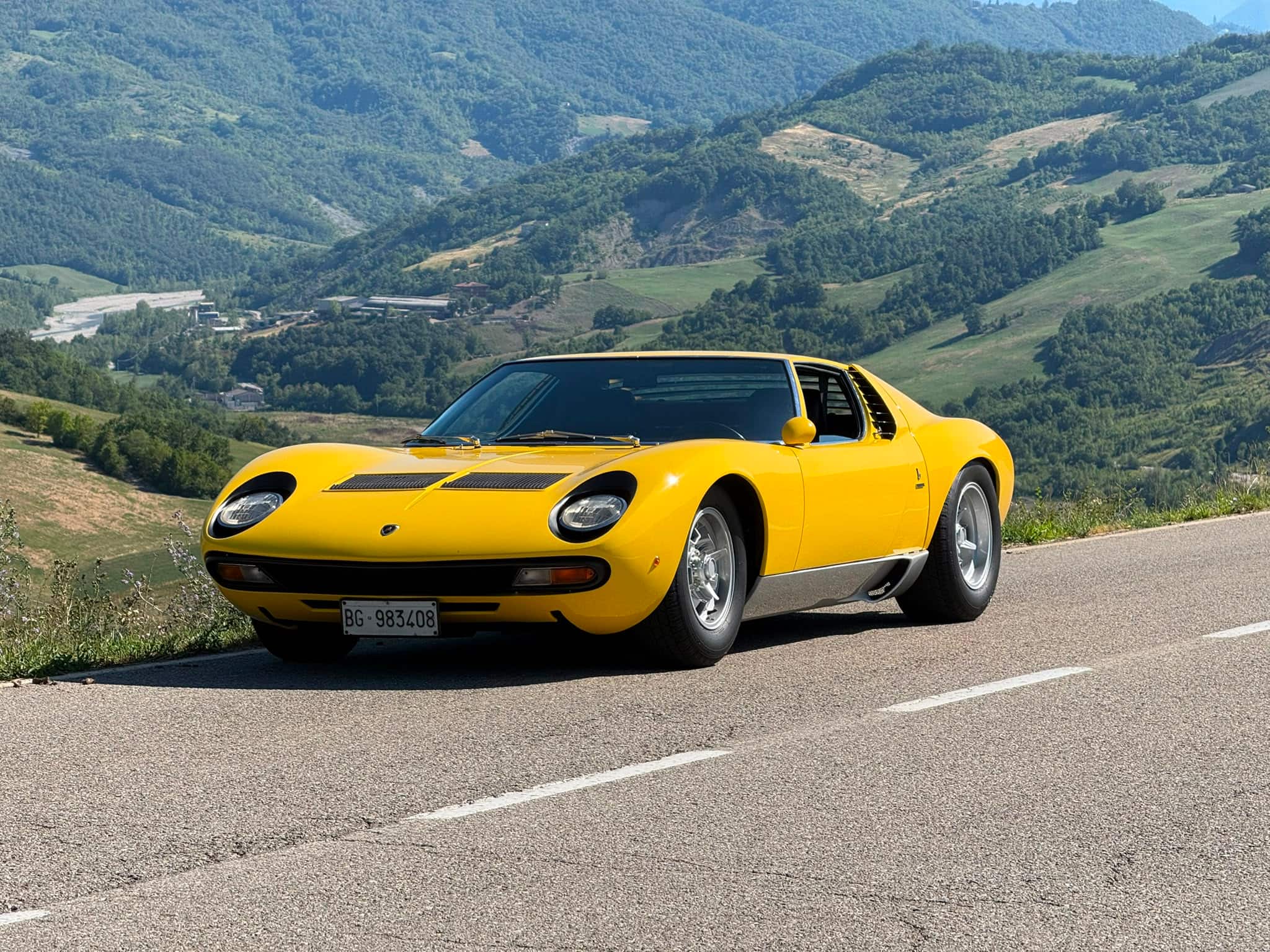 Lamborghini Miura SV