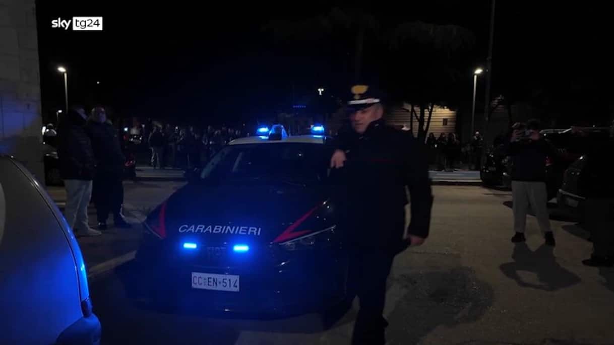 foggia-uccide-la-moglie-e-si-costituisce-video-sky-tg24