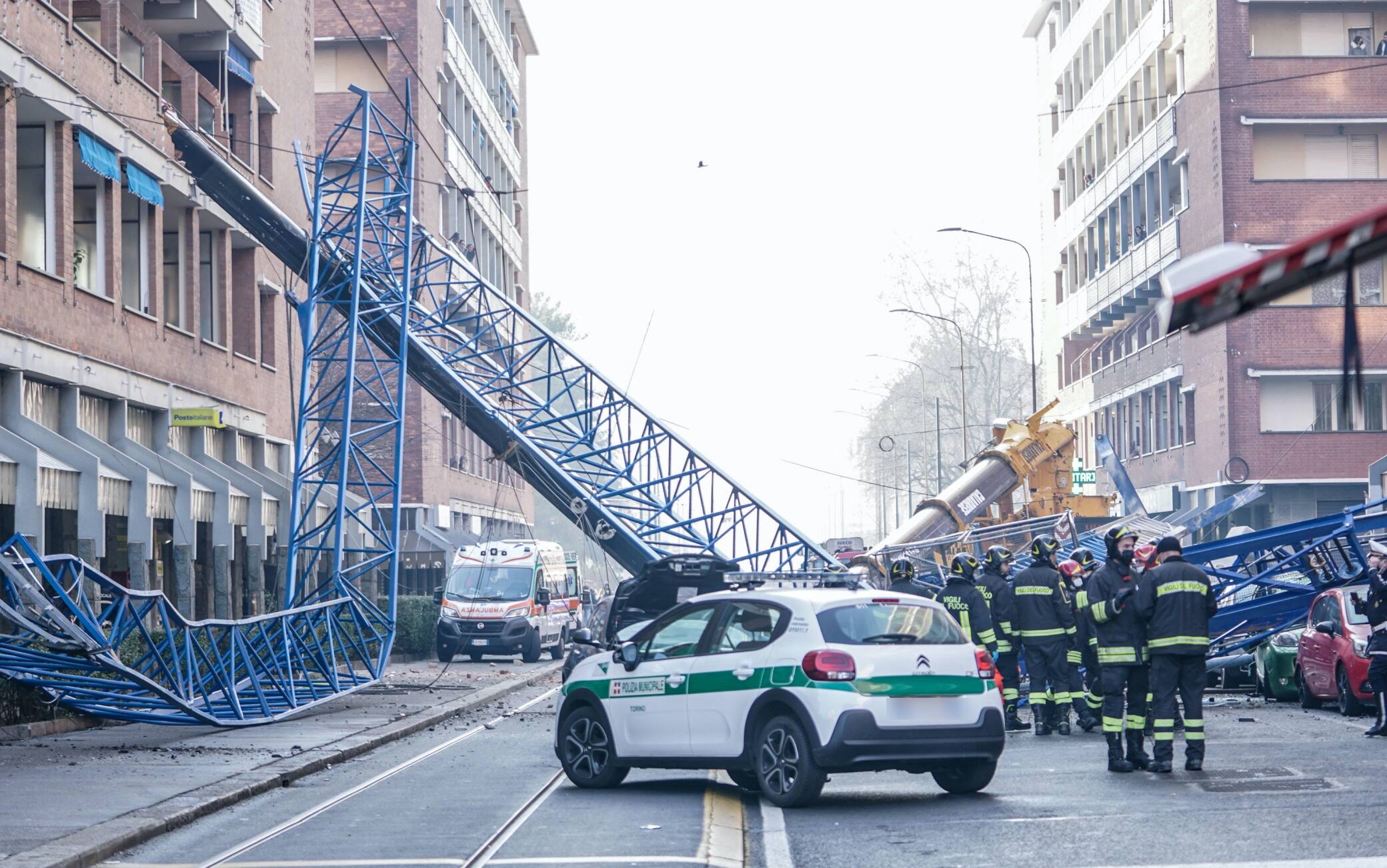 Il crollo della gru a Torino