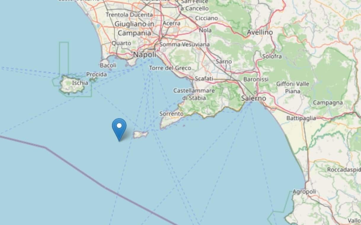 Riepilogo della tendenza: terremoto oggi nel Golfo di Napoli con scossa di magnitudo 5,9 al largo della costa campana