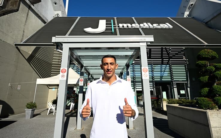 TURIN, ITALY - JULY 08:  Angel Di Maria arrival at JMedical on July 8, 2022 in Turin, Italy. (Photo by Daniele Badolato - Juventus FC/Juventus FC via Getty Images)