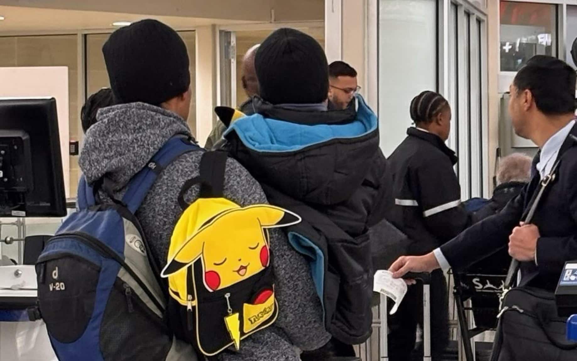 Liam, il bimbo di cinque anni deportato dall'Ice, e suo padre Adrian, tornano in Minnesota dopo essere stati rilasciati dal centro di detenzione di Dilley, in Texas. Minneapolis, 1 febbraio 2026, X/Joaquin Castro +++ ATTENZIONE: L'ANSA NON POSSIEDE I DIRITTI DI QUESTA FOTO CHE NON PUO' ESSERE PUBBLICATA SENZA L'AUTORIZZAZIONE DELLA FONTE DI ORIGINE CUI SI RINVIA  +++ NPK +++