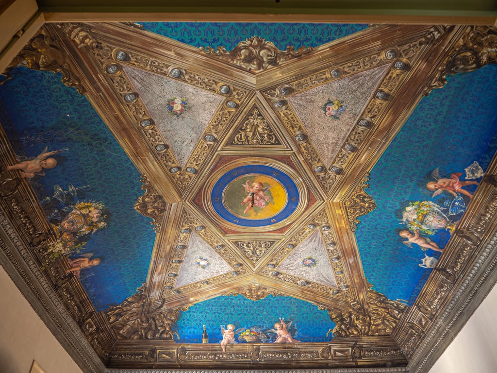 Palazzo Bonocore, uno dei soffitti