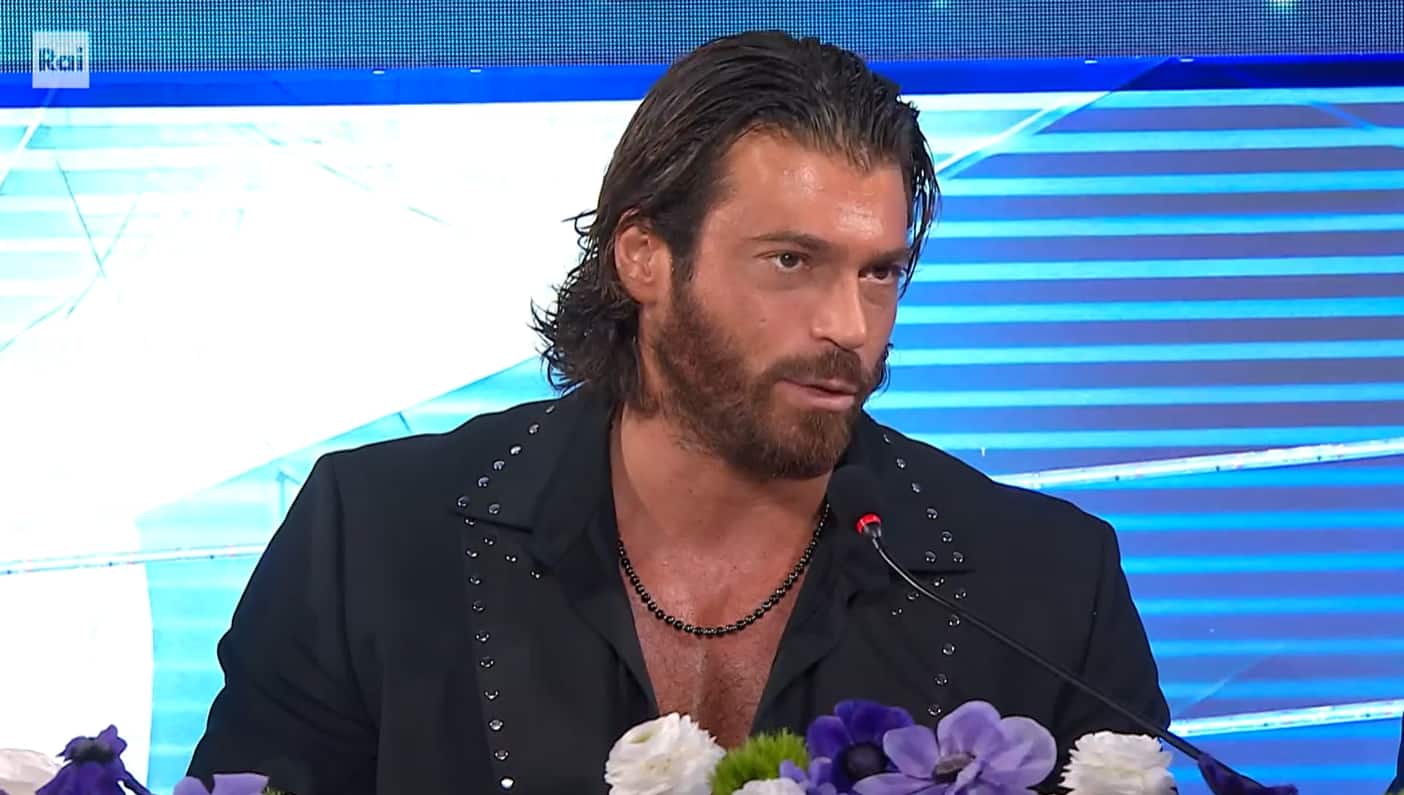 Can Yaman al Festival 