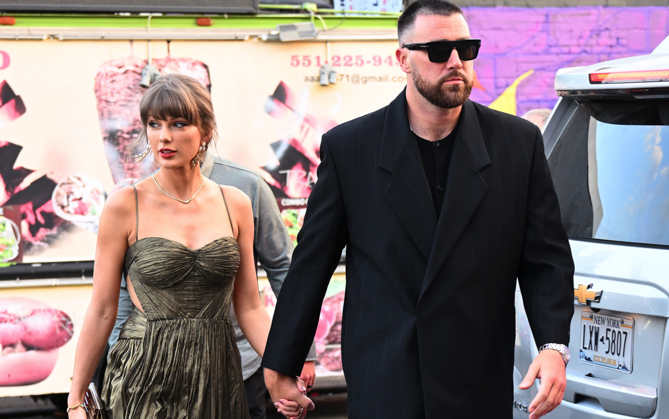 taylor-swift-travis-kelce-ipa.jpg?im=FitAndFill=(832