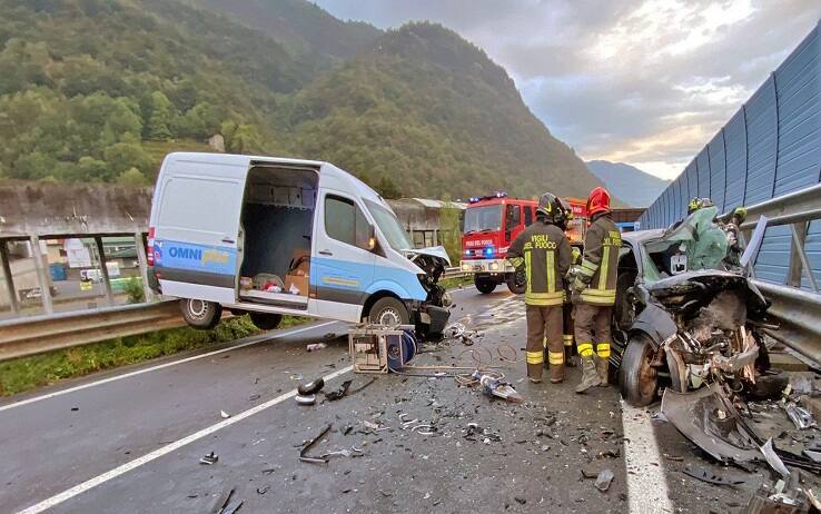 Bergamo    Mortale auto-furgone ad Albino muore un 28enne25 settembre 2022 ANSA RENATO DE PASCALE