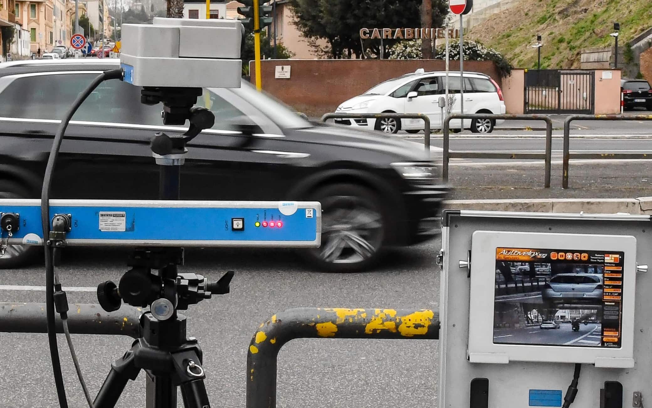 Ravenna, andava 2 Km/h oltre il limite: lo sfogo per la multa consegnata dopo 104 giorni