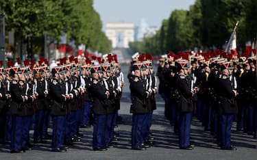 epa13109944 French Republican Guards stand in position on the Place de la Concorde before the start of the annual Bastille Day military parade on the Champs Elysees avenue in Paris, France, 14 July 2026. France's national holiday, or Bastille Day, is celebrated annually on 14 July, with 'The Strategic Awakening of Europe' as this year's theme.  EPA/BENOIT TESSIER / POOL  MAXPPP OUT