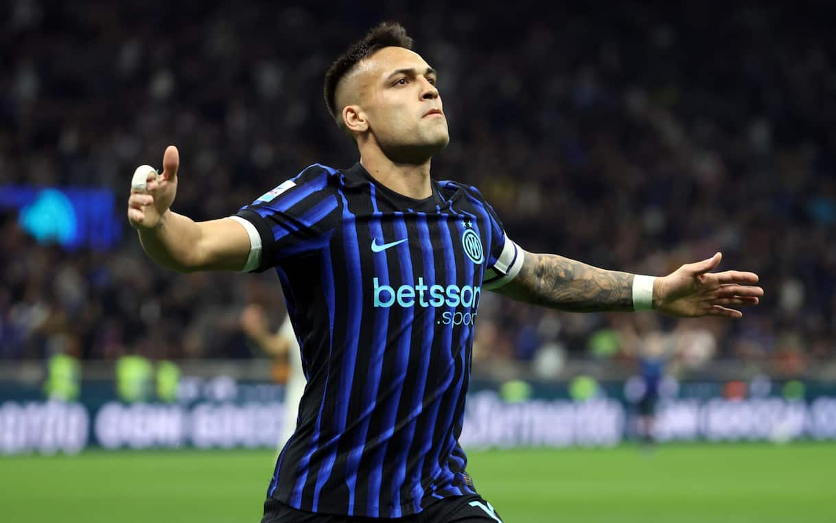 https://tg24.sky.it/assets/images/1fc48c311d6e09451f7bdd2d6bbf247c0ba993fd/skytg24/it/sport/approfondimenti/inter-scudetto-2026-protagonisti/inter_lautaro_martinez_ansa.jpg?im=Resize,width=1218