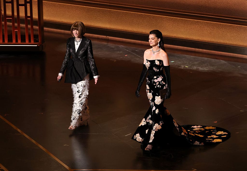 Anna Wintour Anne Hathaway Oscar 2026