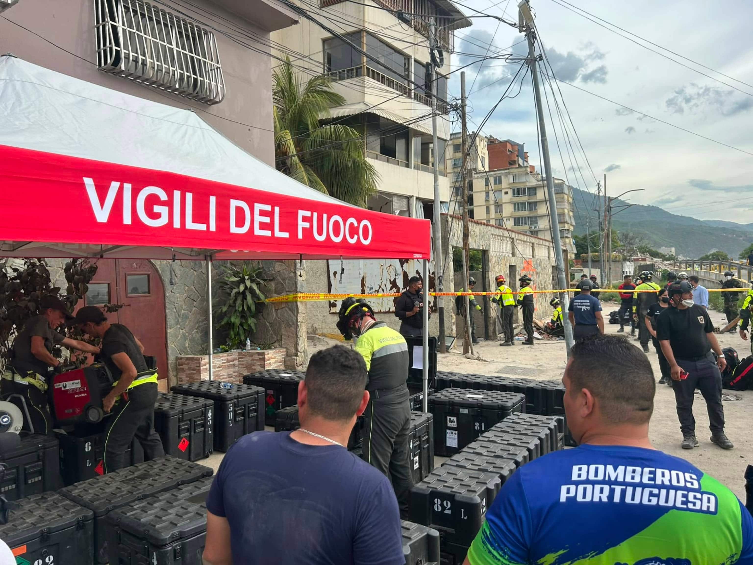 Vigili del fuoco italiani in Venezuela