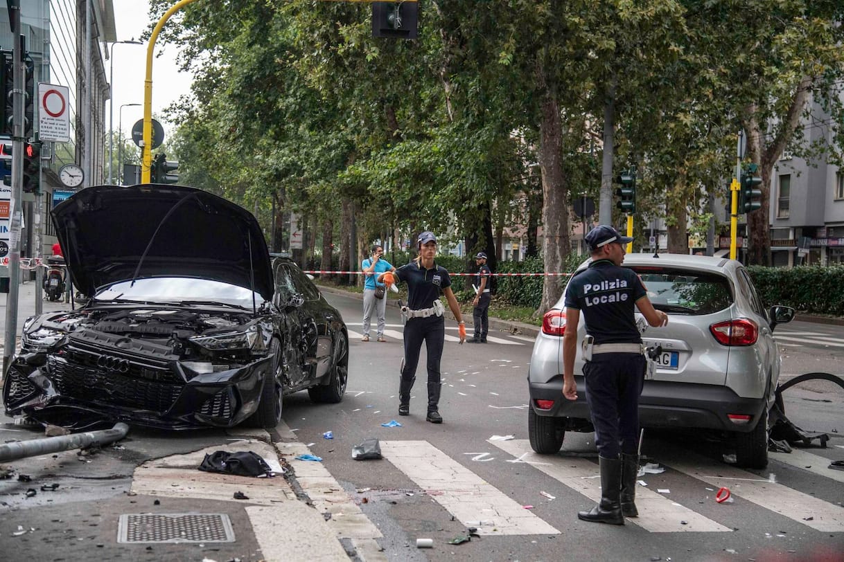 Incidente Milano in viale Umbria, morto pedone di 18 anni travolto ...