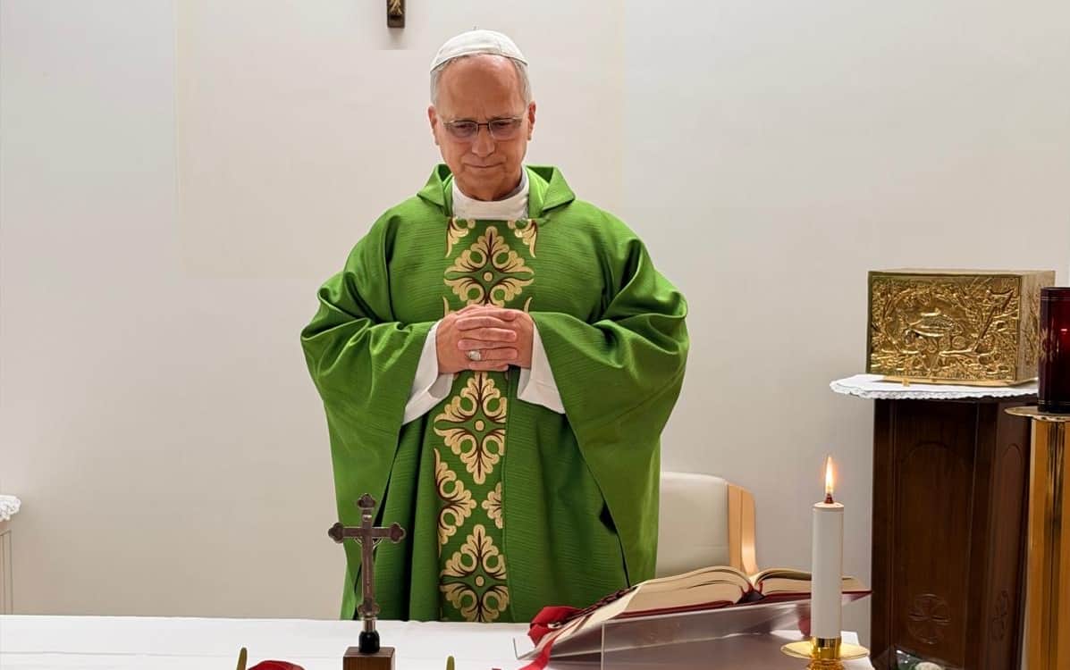 Papa Leone celebra messa dal Gemelli