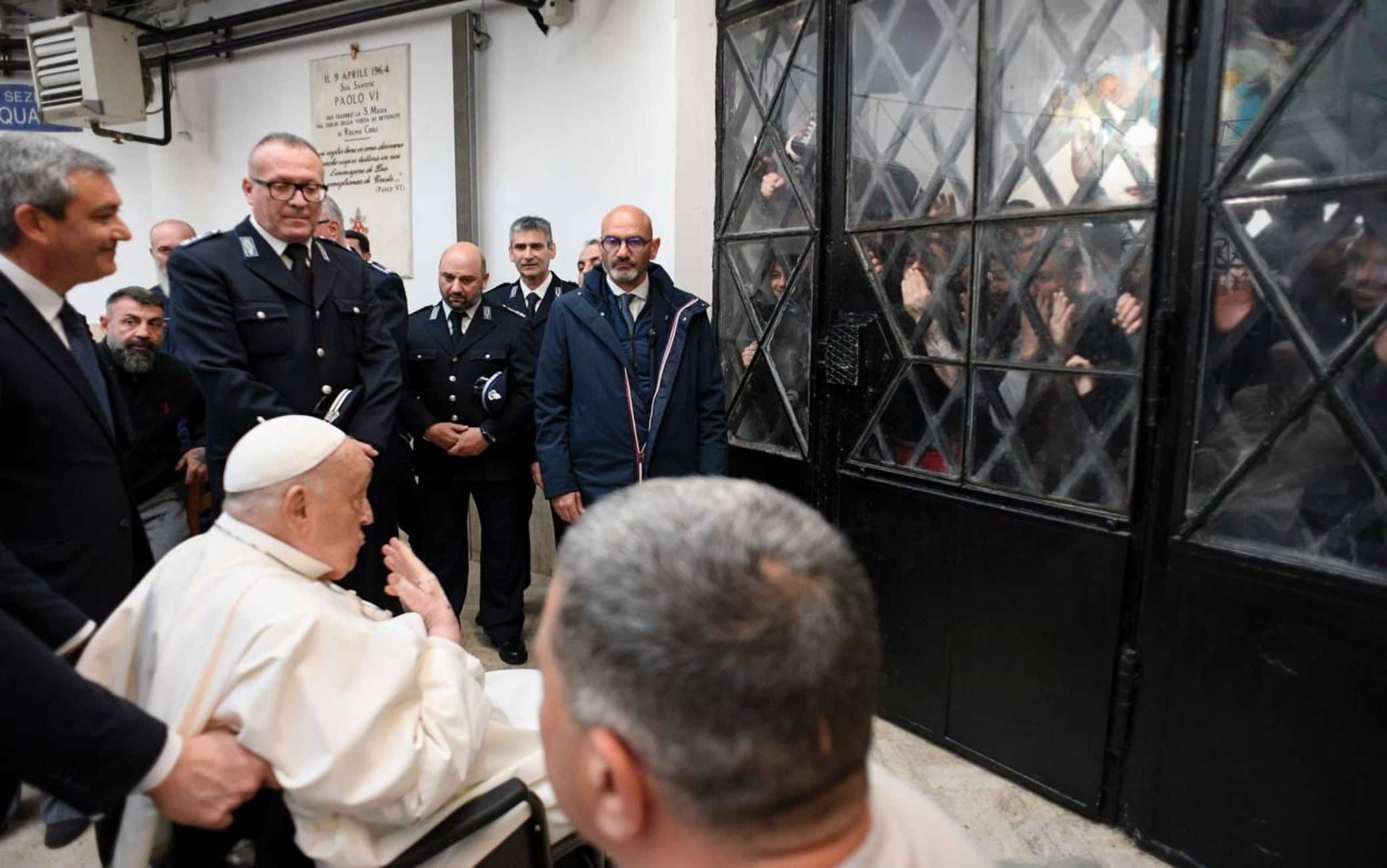 Papa Francesco incontra i detenuti al Regina Coeli