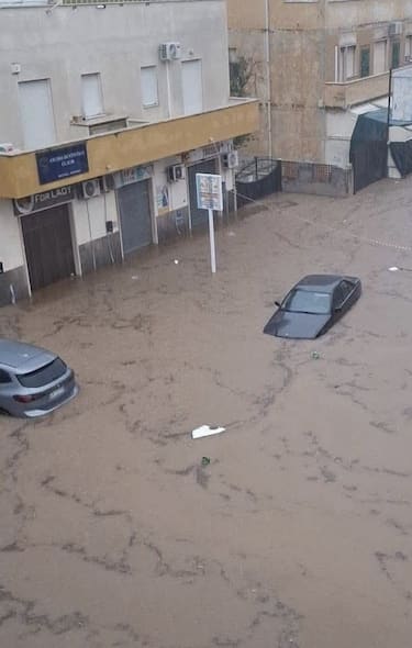 Le immagini da Anzio