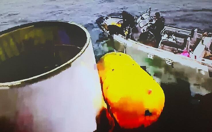 Le operazioni di recupero del satellite spia lanciato dalla Corea del Nord