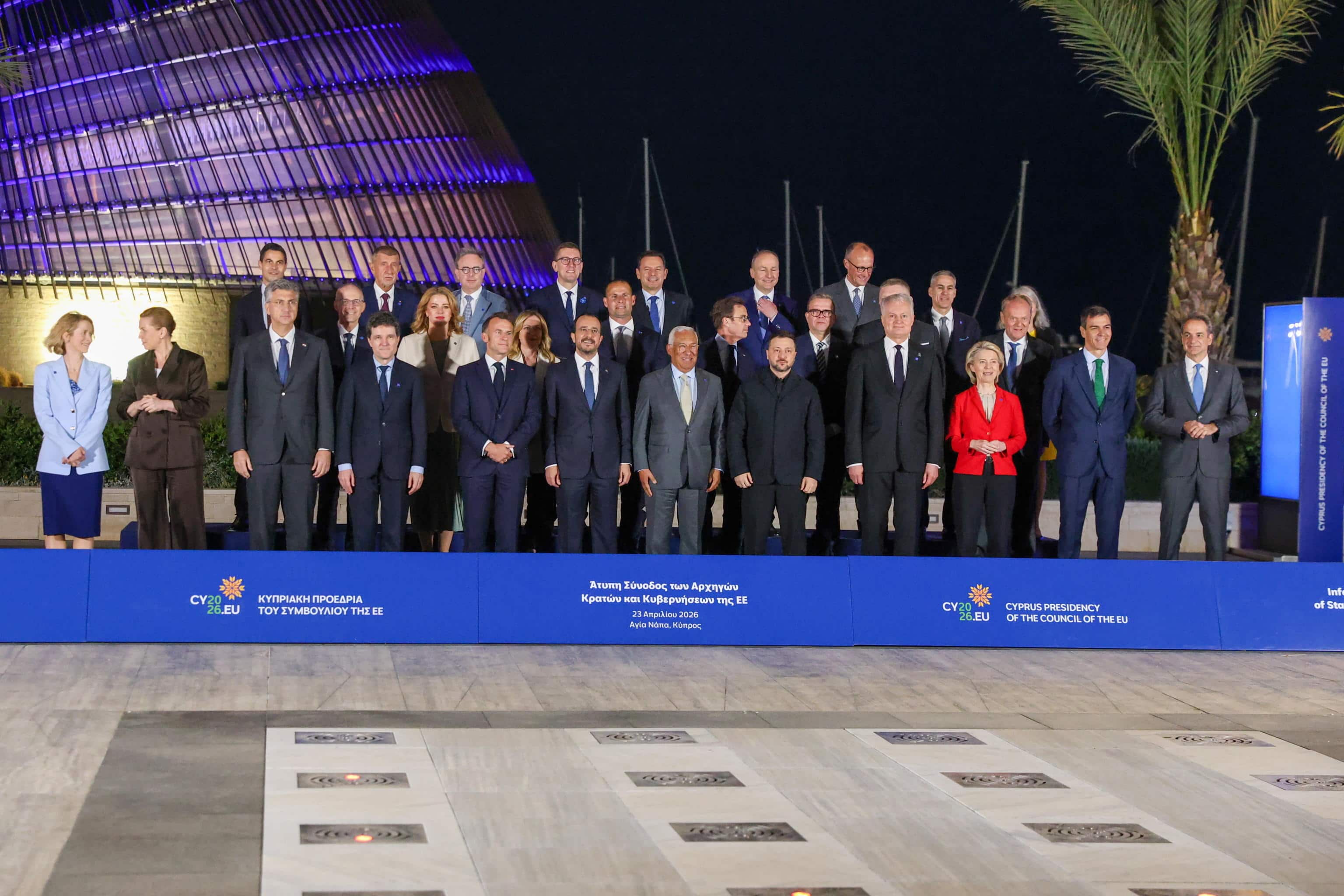 epa12909683 Participant leaders pose for a family picture during an informal meeting of EU Heads of State or Government in Agia Napa, Cyprus, 23 April 2026. EU leaders are expected to address current geopolitical developments and Europe's response to them.  EPA/GEORGE CHRISTOFOROU