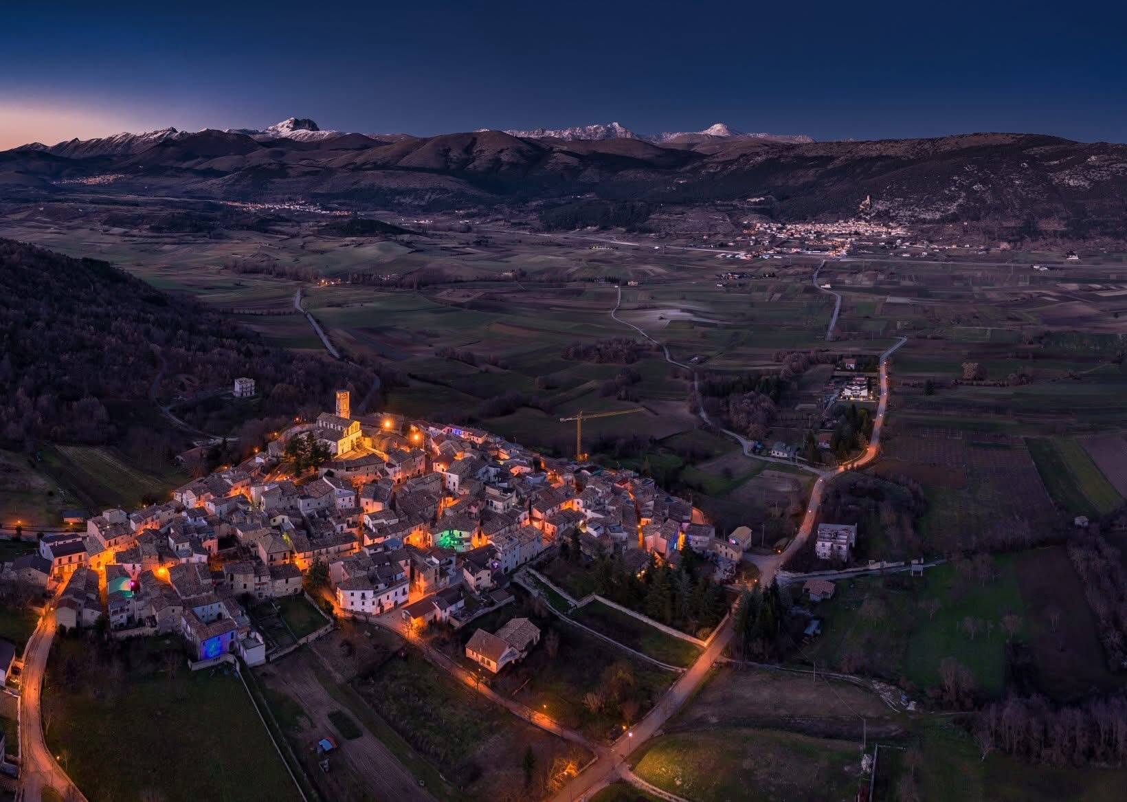 Borgo di Tussio, Aquila