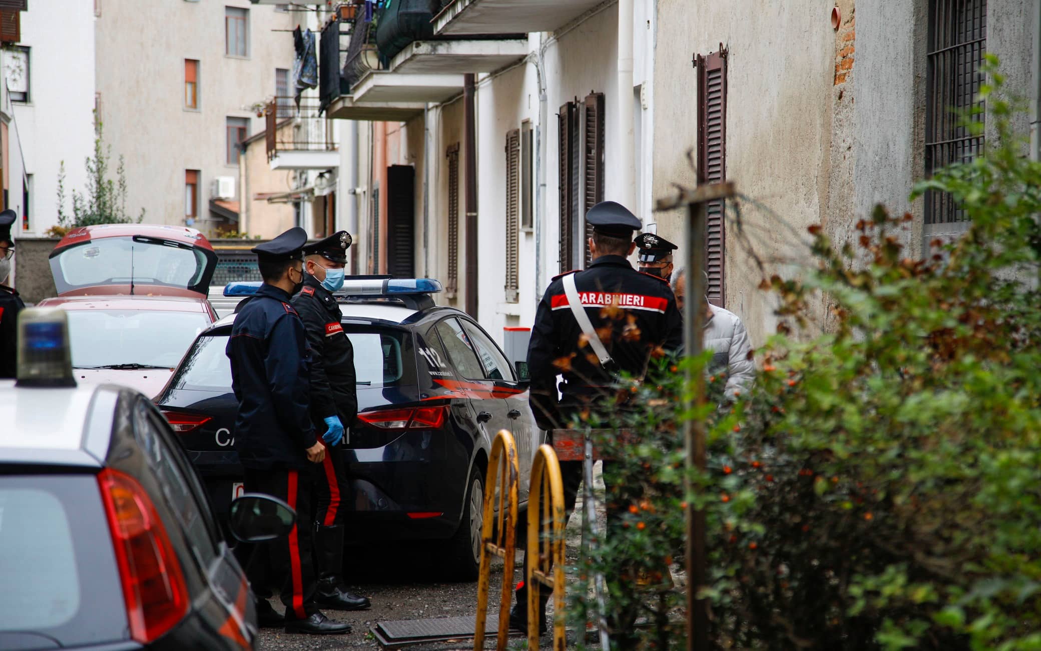 Sparatoria bar ss del sempione 161 a Pero - per redazione Milano metropoli - foto Spf/Ansa