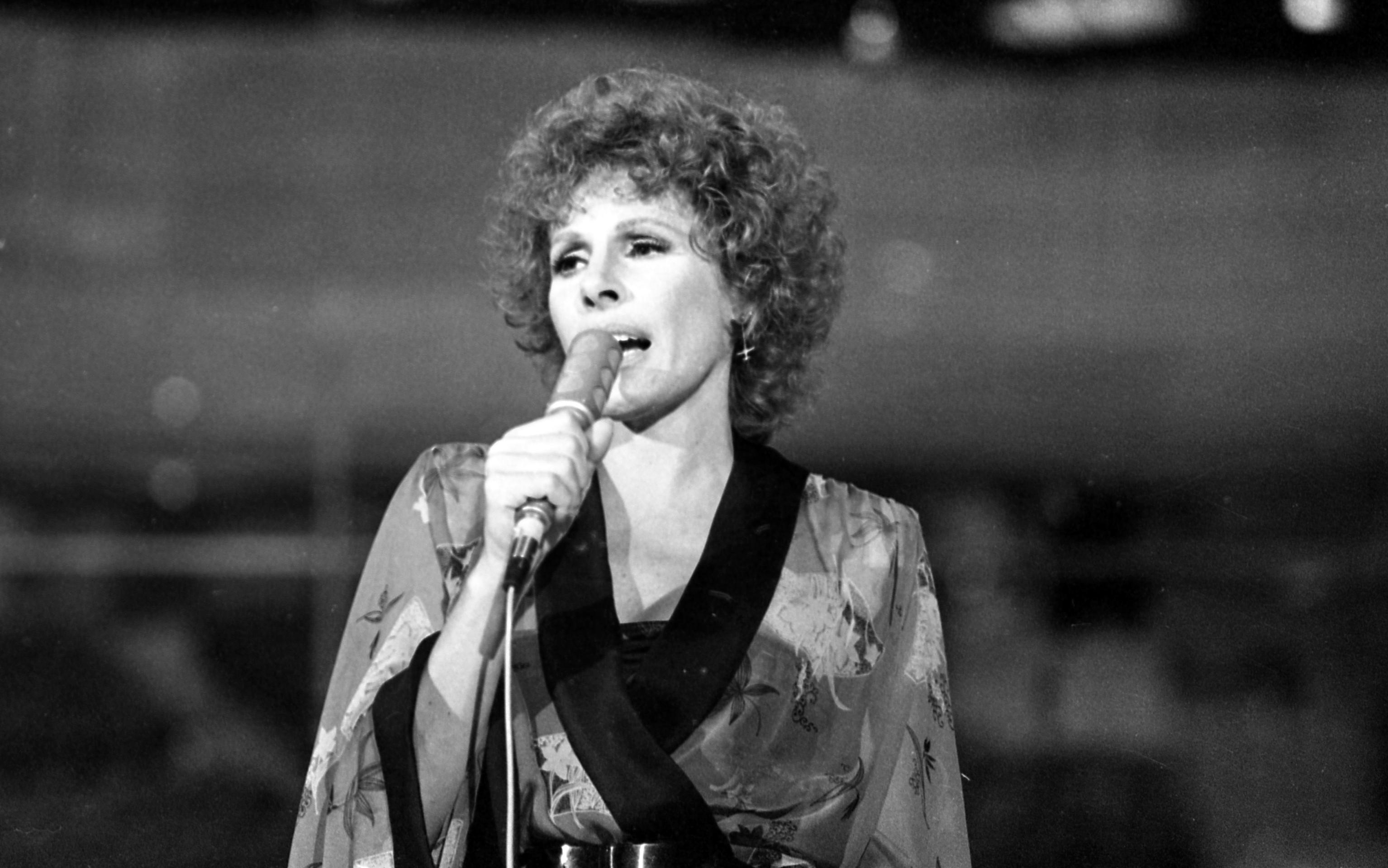 ornella vanoni ha avuto dei figli