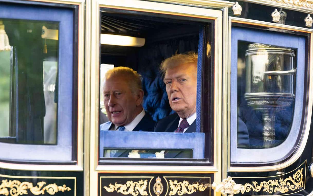 Regno Unito, Trump atterrato a Londra: al via la visita di Stato bis | Sky TG24