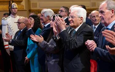 Bari- Il Presidente della Repubblica Sergio Mattarella  alla cerimonia di apertura del 3° Festival delle Regioni e delle Provincie Autonome dal titolo "La Regione del Futuro tra Digitale Green: quali competenze per azzereare le distanze?", oggi 20  ottobre 2024.(Foto di Paolo Giandotti - Ufficio Stampa per la Stampa e la Comunicazione della Presidenza della Repubblica)