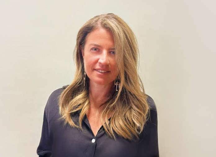 Stefania mauri Magnum