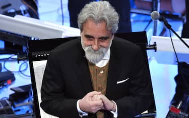 Italian musician Beppe Vessicchio performs on stage at the Ariston theatre during the 70th Sanremo Italian Song Festival, Sanremo, Italy, 08 February 2020. The festival runs from 04 to 08 February. ANSA/ETTORE FERRARI


