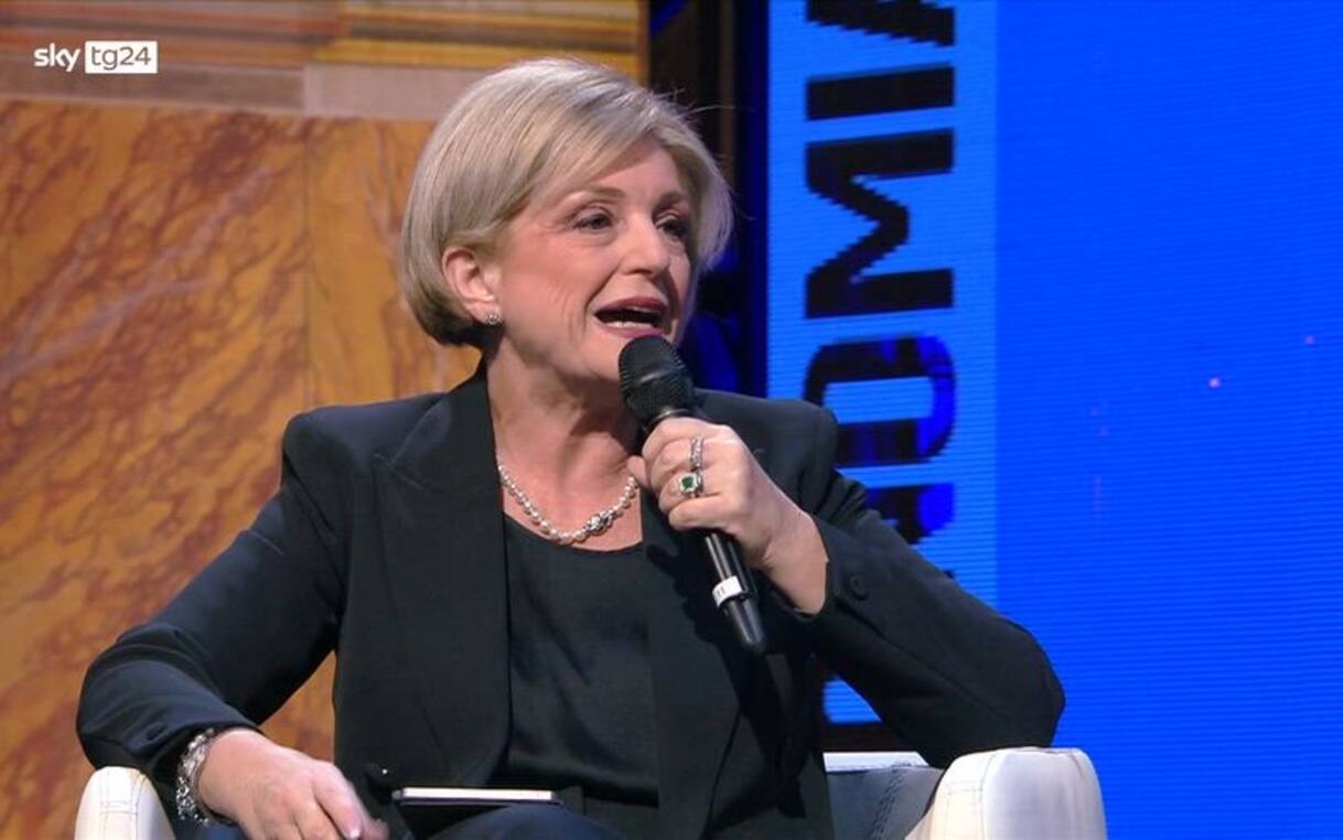 Calderone a Live In Roma: supportiamo i rinnovi contrattuali | Video ...