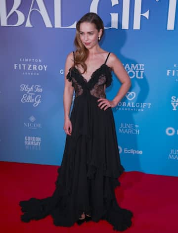 IPA67388850 - Celebrities seen attending the Global Gift Gala at the Kimpton Fitzroy Hotel in London..Pictured: emilia clarke mbe.Ref: BLU_S8714359 011125 NON-EXCLUSIVE.Picture by: Brett D. Cove / SplashNews.com..Splash News and Pictures.USA: 310-525-5808 .UK: 020 8126 1009.eamteam@shutterstock.com..World Rights