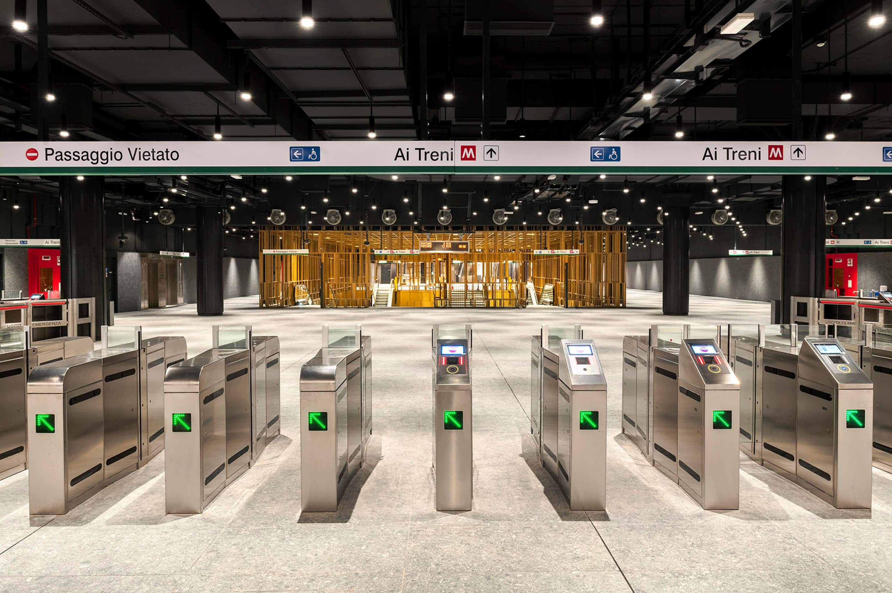 Colosseo - Fori Imperiali, una delle due stazioni, insieme a quella di Porta Metronia, che dopo oltre 13 anni di lavori aprono oggi con le due nuove fermate della Metro C nel cuore di Roma, 14 dicembre 2025 
Si tratta delle cosiddette stazioni-museo, pensate per valorizzare i numerosi reperti archeologici emersi durante la loro realizzazione. Con l'inaugurazione di questa mattina entra in funzione anche il nuovo tratto della metropolitana che dalla stazione San Giovanni arriva fino a sotto via dei Fori Imperiali. ANSA / ufficio stampa Webuild Spa ++FOTO DIFFUSA DALL'UFFICIO STAMPA DI xxx - USARE SOLO PER ILLUSTRARE OGGI LA NOTIZIA INDICATA NEL TITOLO - NON ARCHIVIARE   FOTO NON IN VENDITA - DA USARE SOLO PER FINI GIORNALISTICI - NPK+++
---
An handout picture provided by Webuild Spa press office handout shows Colosseo - Fori Imperial, one of two stations, along with the Porta Metronia, that, after more than 13 years of construction, will begin today with the two new Metro C stops in the heart of Rome, December 14, 2025.
These are so-called museum stations, designed to showcase the numerous archaeological finds discovered during their construction. This morning's inauguration also marks the start of operation of the new metro section from San Giovanni station to the Via dei Fori Imperiali. ANSA/Webuild Spa press office handout  +++ ANSA PROVIDES ACCESS TO THIS HANDOUT PHOTO TO BE USED SOLELY TO ILLUSTRATE NEWS REPORTING OR COMMENTARY ON THE FACTS OR EVENTS DEPICTED IN THIS IMAGE - NO ARCHIVING - NO LICENSING - NPK +++