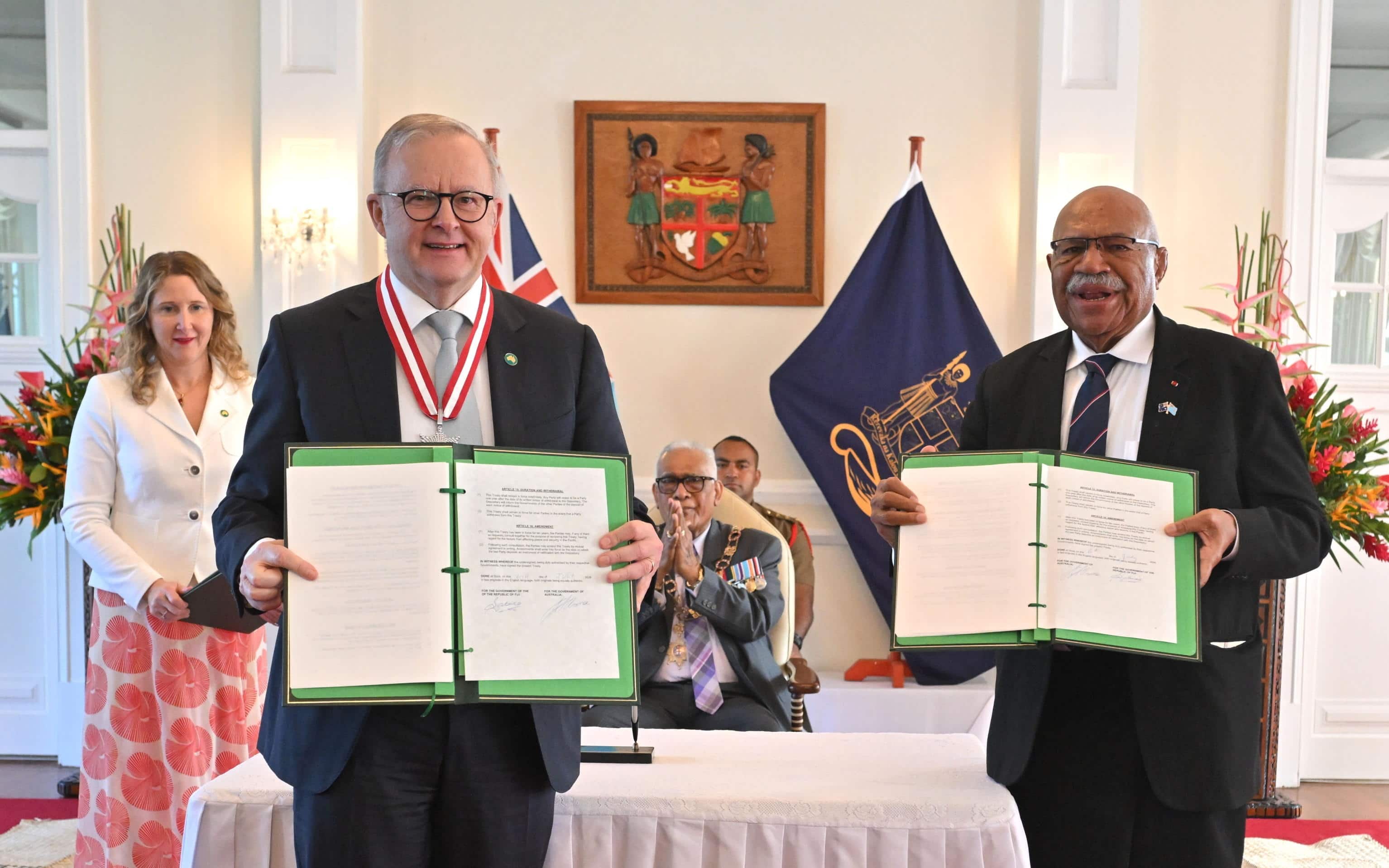 Anthony Albanese e Sitiveni Rabuka