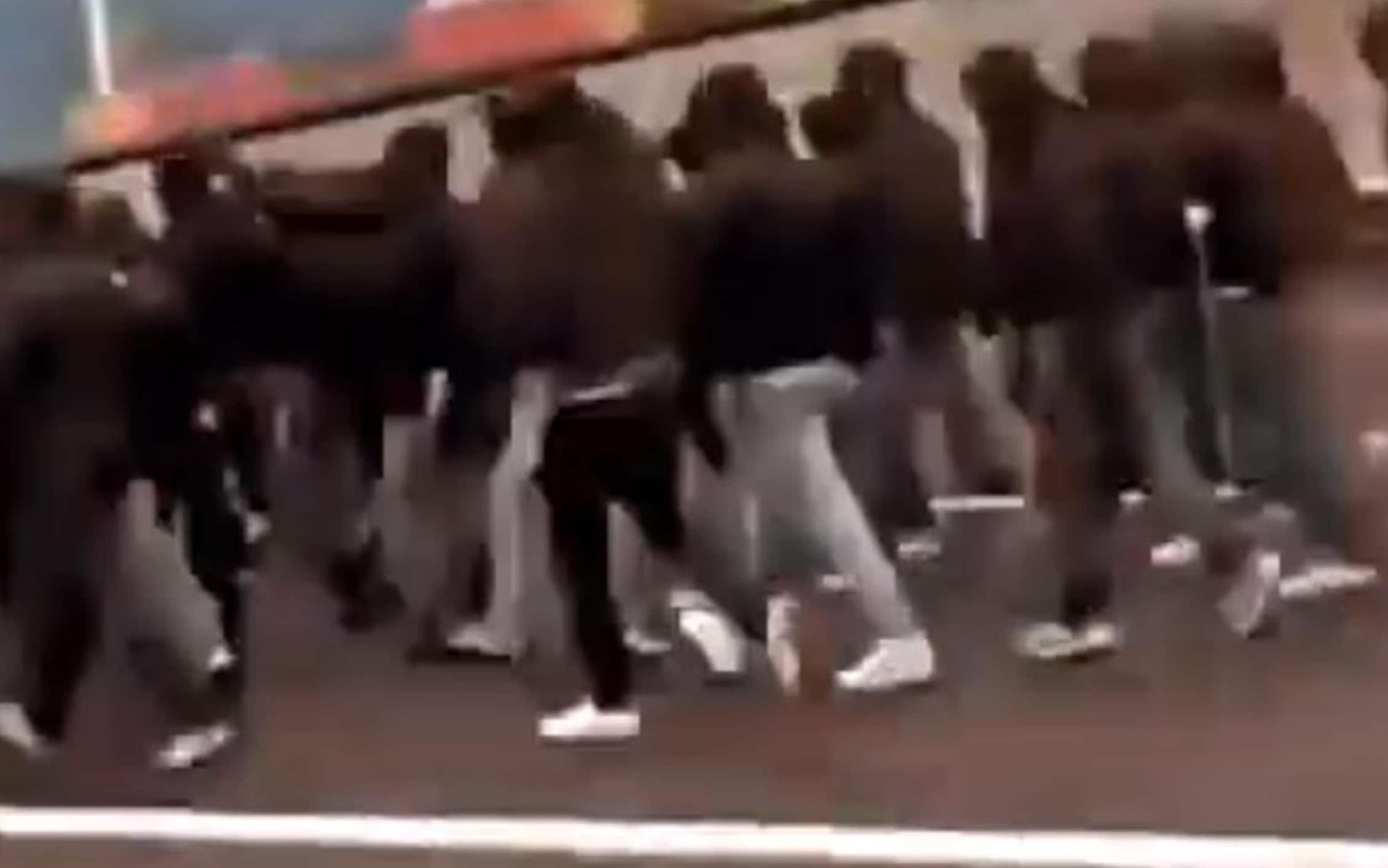 Scontri tra tifosi in A1, disordini dopo l'incontro all'autogrill