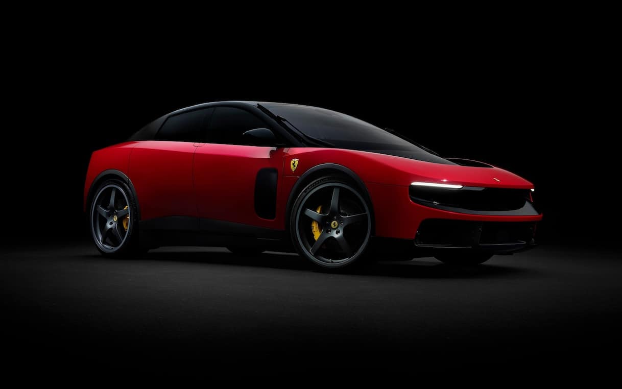 ferrari-luce-a-roma-presentata-l-attesa-supercar-elettrica