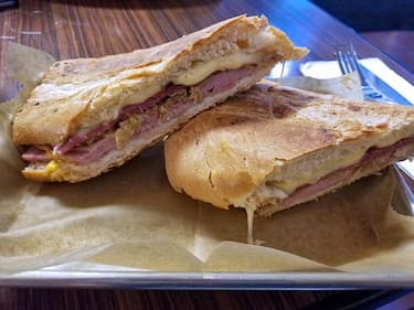 Cuban sandwich