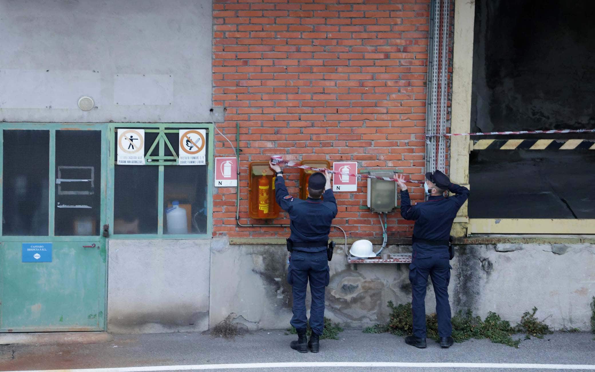 Carabinieri Forestale seize the plants of Caffaro, a historic company in the heart of the city since 2003, due to the continuous pollution of the plant, with values ??of chromium and mercury well above the legal parameters in Brescia, Italy, 09 February 2021. Ansa Filippo Venezia