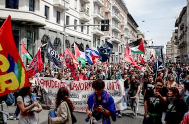 Il corteo a Milano