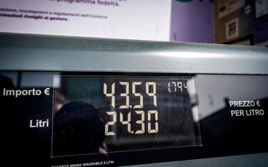 Aumento prezzi della benzina. Torino , Aumento prezzi della benzina. Torino