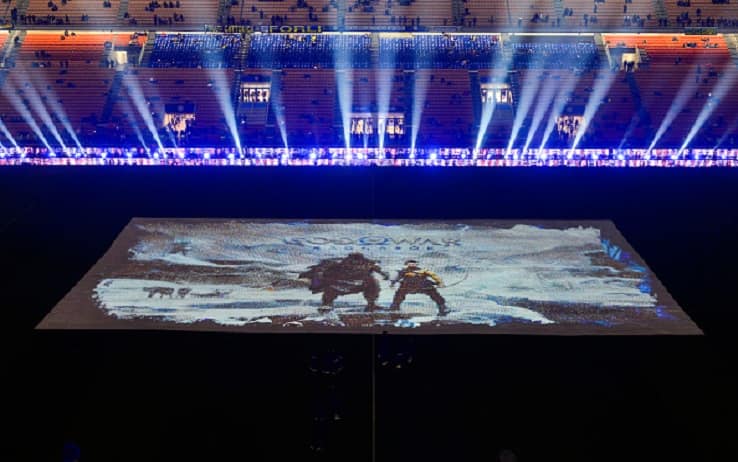 I due personaggi di God of War proiettati a San Siro