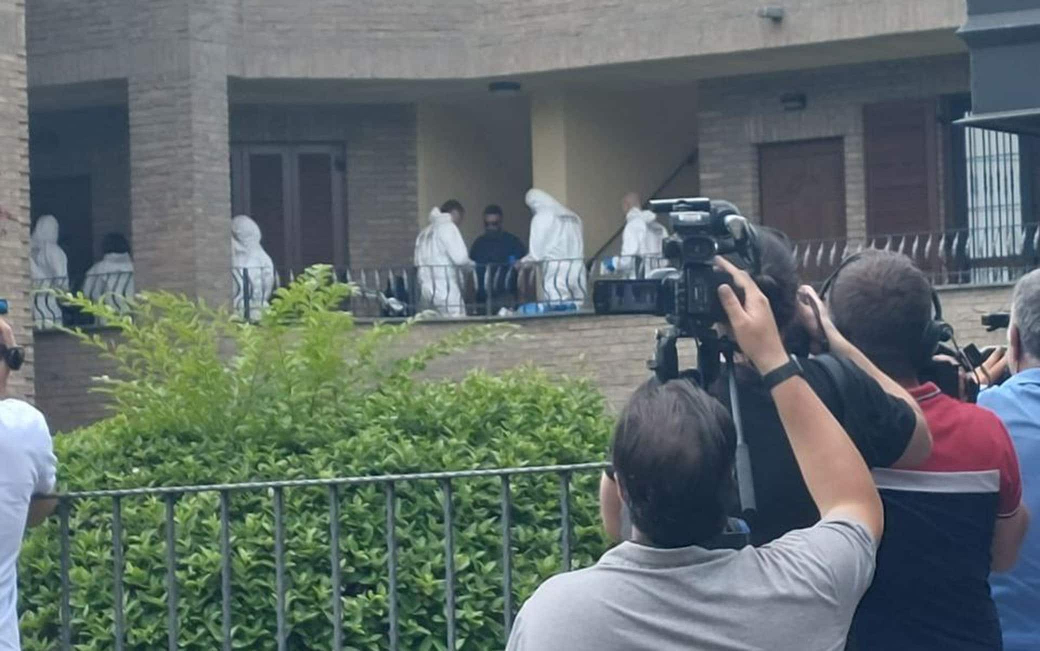 Il sopralluogo nell'abitazione di Senago