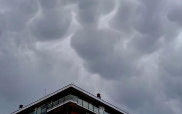 Meteo, maltempo nel primo weekend di agosto: il sole tornerà lunedì. Le previsioni