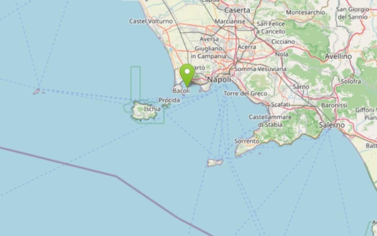 Terremoto, scossa di magnitudo 4.4 a Campi Flegrei