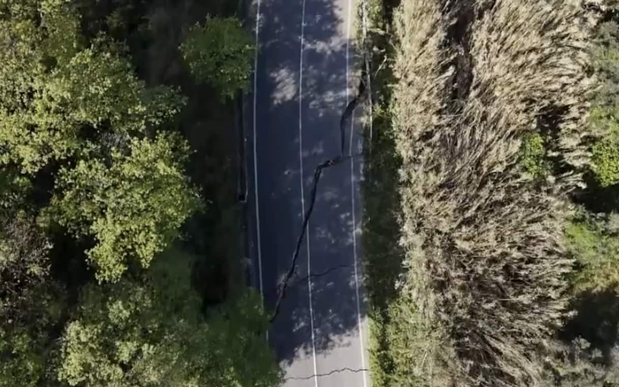 Molise, le immagini della frana di Petacciato dal drone