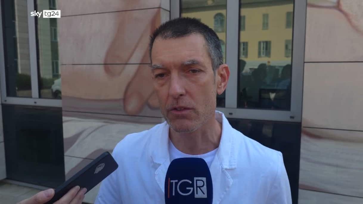 Omicidio Catanzaro, gravi ma stabili le condizioni della bambina ferita