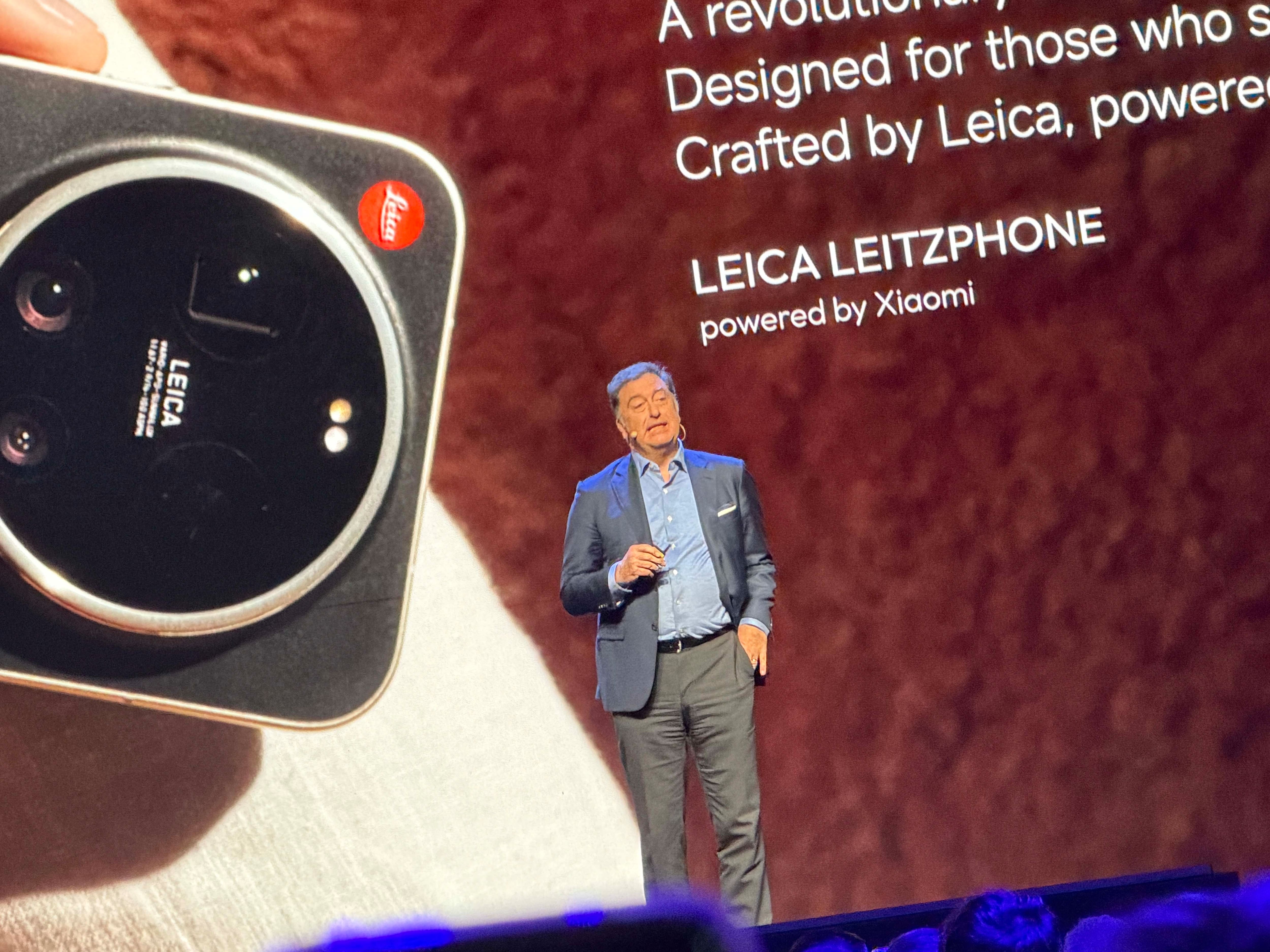 Mattias Harsch, CEO di Leica Camera AG, presenta Leica Leitzphone