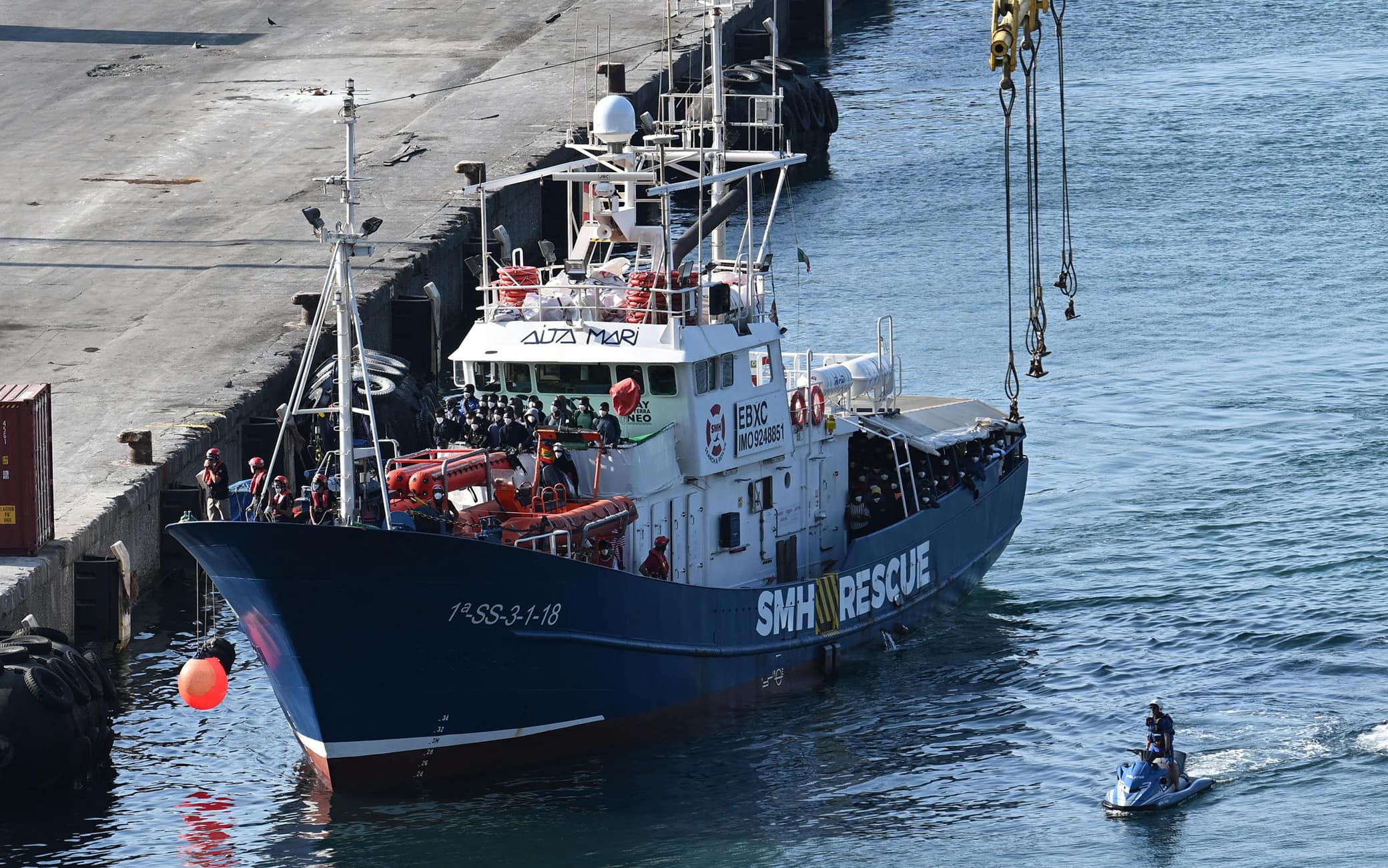 L'Aita mari in porto a Salerno