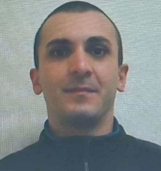 Emanuele De Maria, 35 anni, ricercato per l'accoltellamento di via Napo Torriani a Milano, 10 maggio 2025. ANSA/ANSA