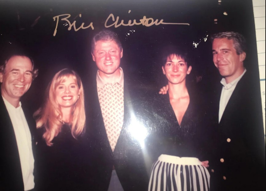 Epstein files, Kathy Ruemmler si dimette da responsabile legale di