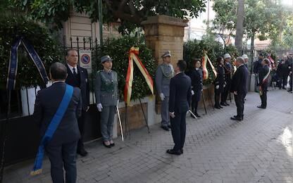 Palermo - PALERMO COMMEMORAZIONE DEL 45ESIMO ANNIVERSARIO DELL'UCCISIONE DI PIERSANTI MATTARELLA  nella foto da sinistra un rappresentante della città metropolitana l'assessore regionale ai beni culturali Francesco Paolo Scarpinato in sostituzione del presidente Renato Schifani e l'assessore e vice sindaco Pietro Cannella in sostituzione del sindaco Lagalla (Palermo - 2025-01-06, Alberto Lo Bianco) p.s. la foto e' utilizzabile nel rispetto del contesto in cui e' stata scattata, e senza intento diffamatorio del decoro delle persone rappresentate